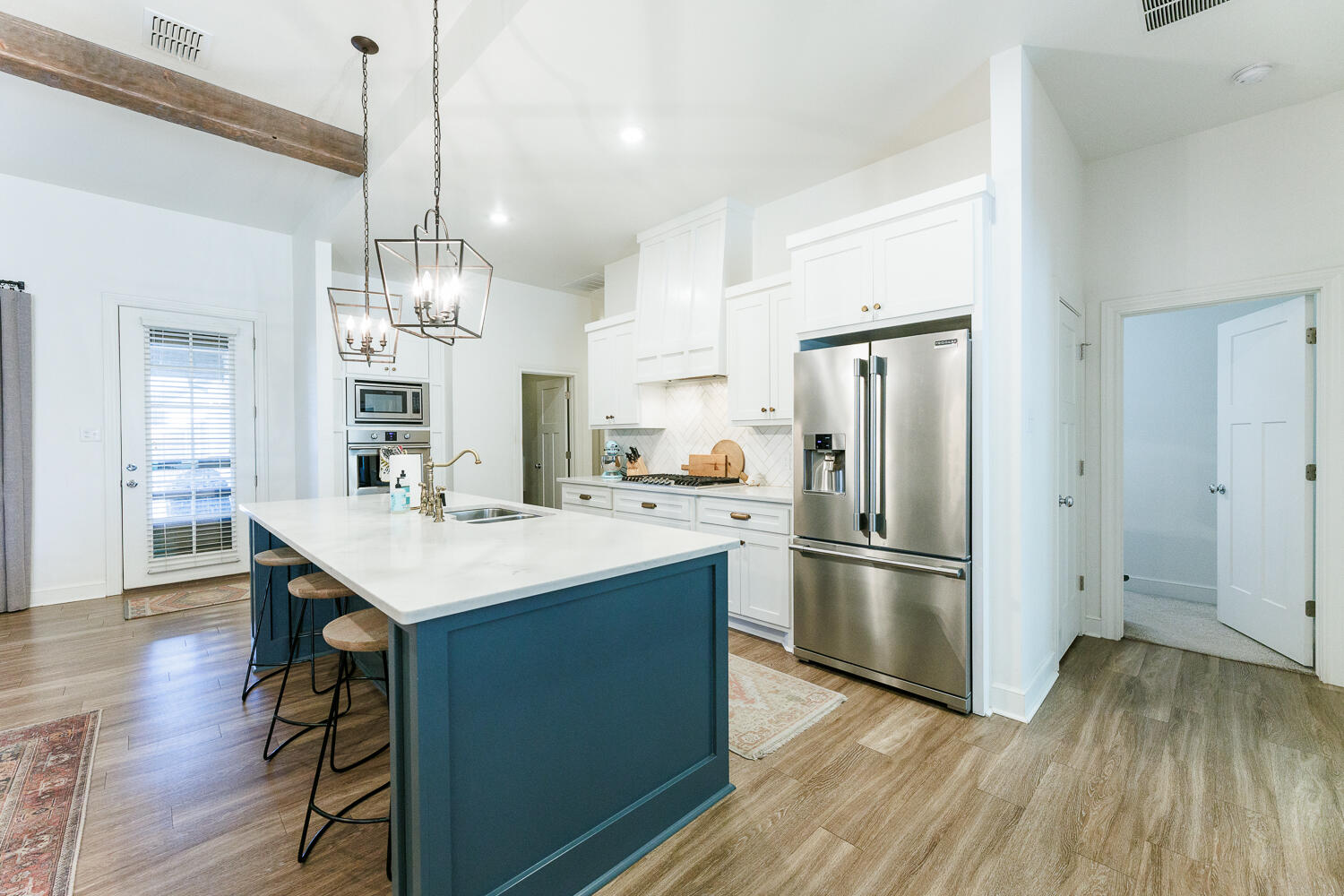7032 100th Street Lubbock, TX 79424 - Photo 14 of 52 Kitchen