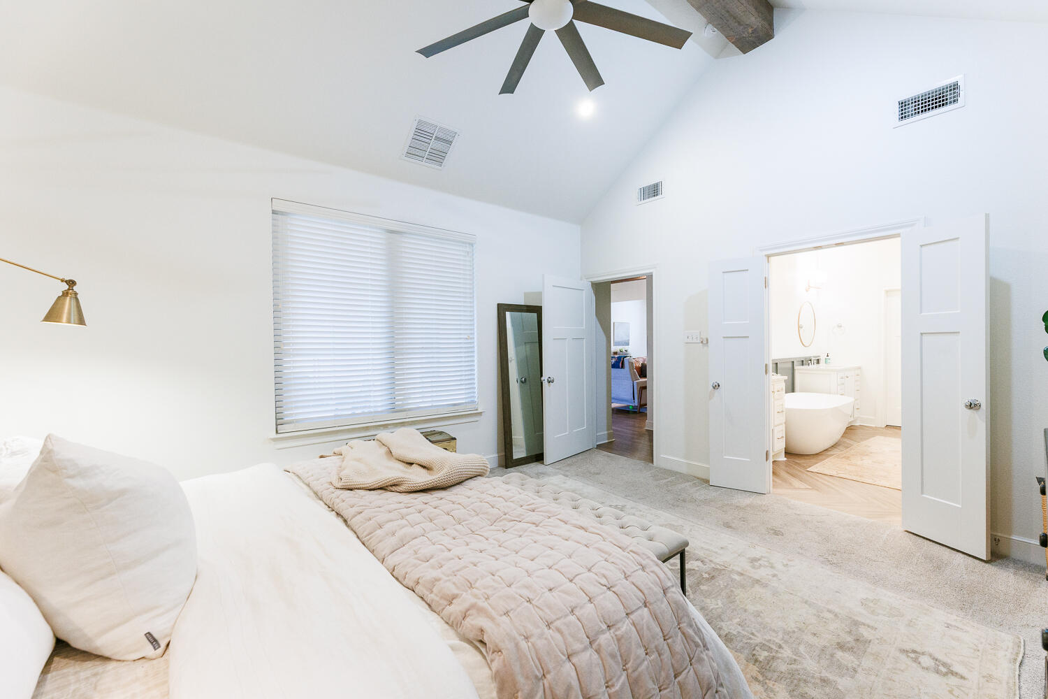 7032 100th Street Lubbock, TX 79424 - Photo 26 of 52 Primary Bedroom