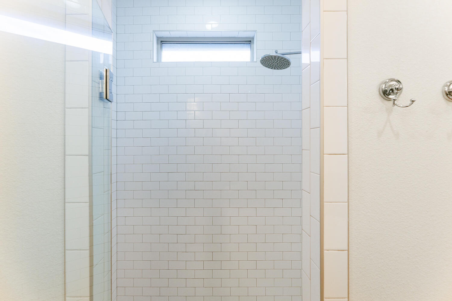 7032 100th Street Lubbock, TX 79424 - Photo 30 of 52 Primary Bathroom