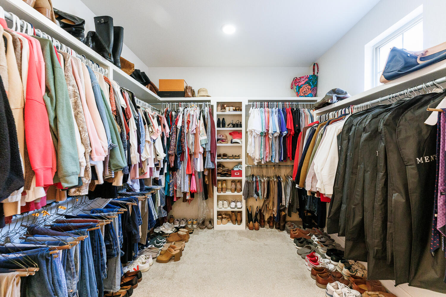 7032 100th Street Lubbock, TX 79424 - Photo 32 of 52 Primary Closet