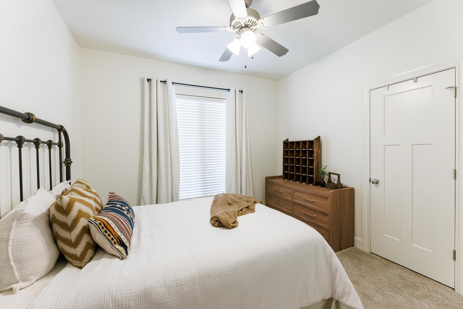 7032 100th Street Lubbock, TX 79424 - Photo 33 of 52 Second Bedroom