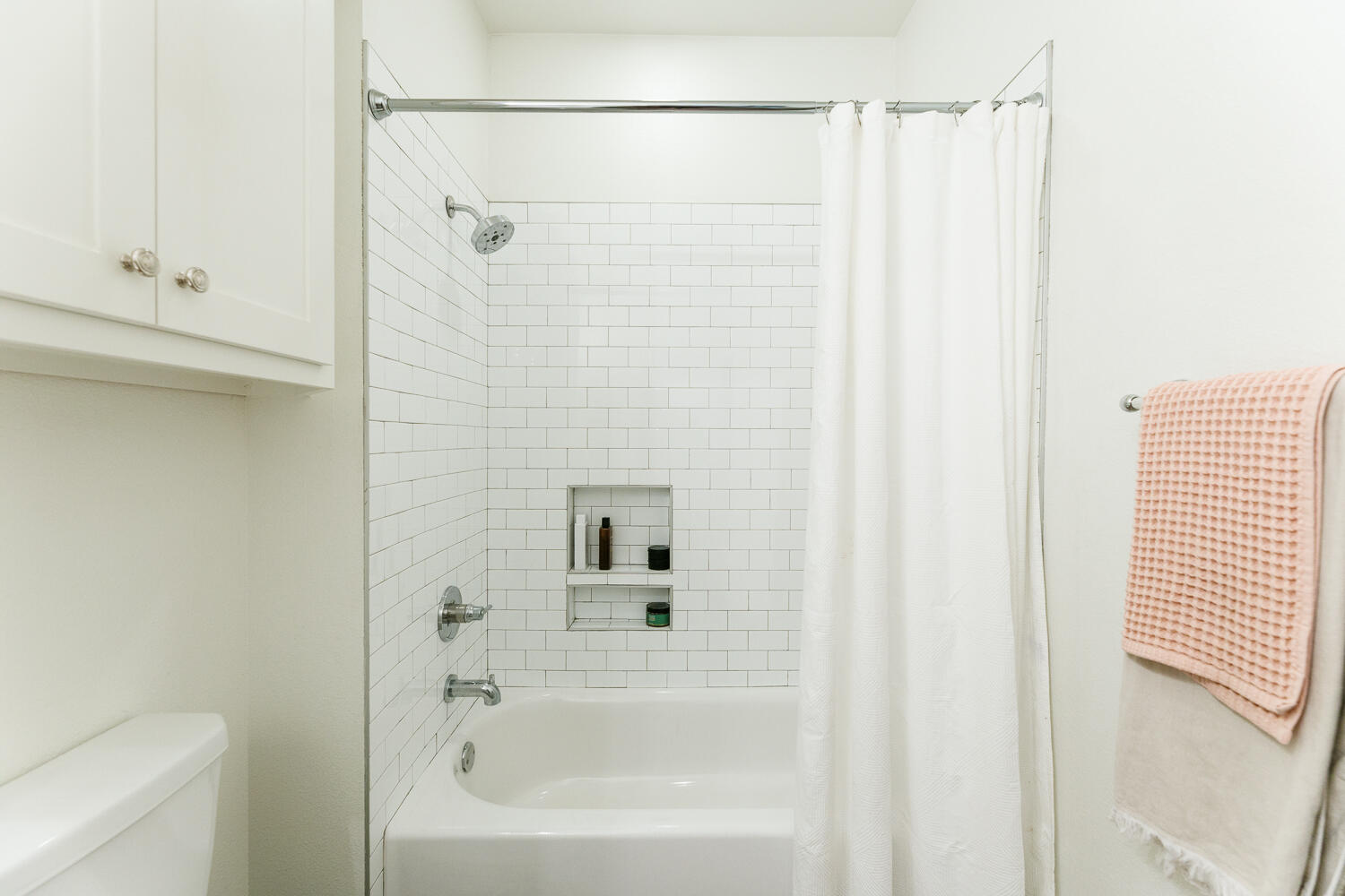 7032 100th Street Lubbock, TX 79424 - Photo 35 of 52 Second Bathroom