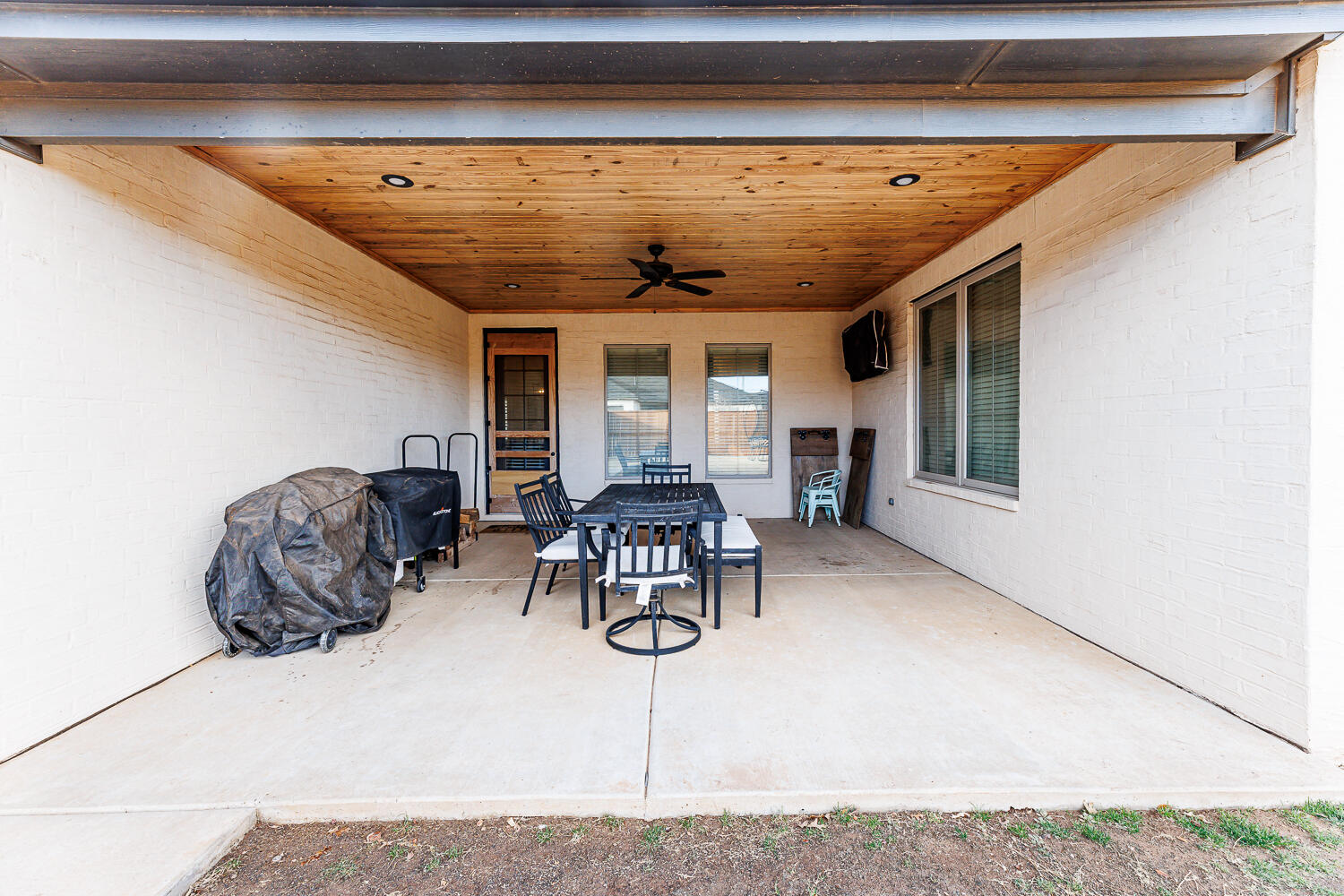 7032 100th Street Lubbock, TX 79424 - Photo 49 of 52 Covered Back Patio