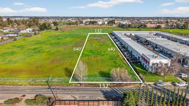 $385,000 | 3433 I Street, North Highlands, CA 95660