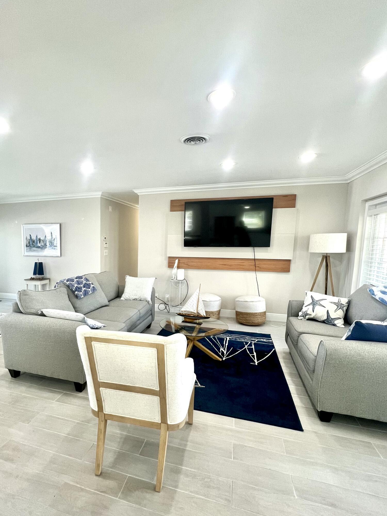 740 Northeast 69th Street Boca Raton, FL 33487 - Photo 9 of 17 LR