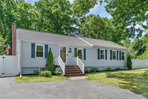 $499,000 | 232 West Street, Attleboro, MA 02703