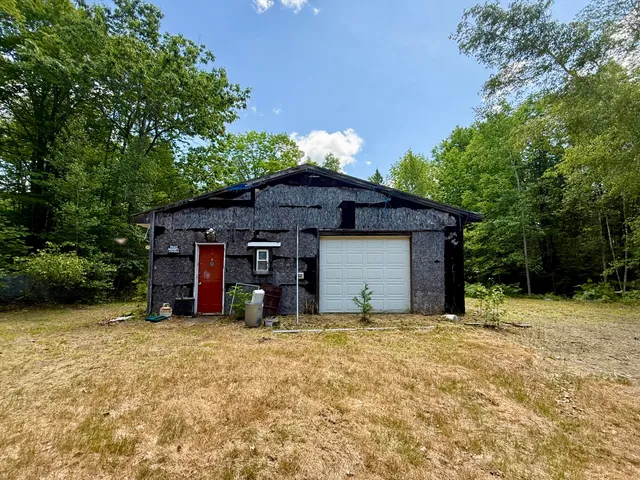 $104,400 | 481 Airline Road, Baileyville, ME 04694