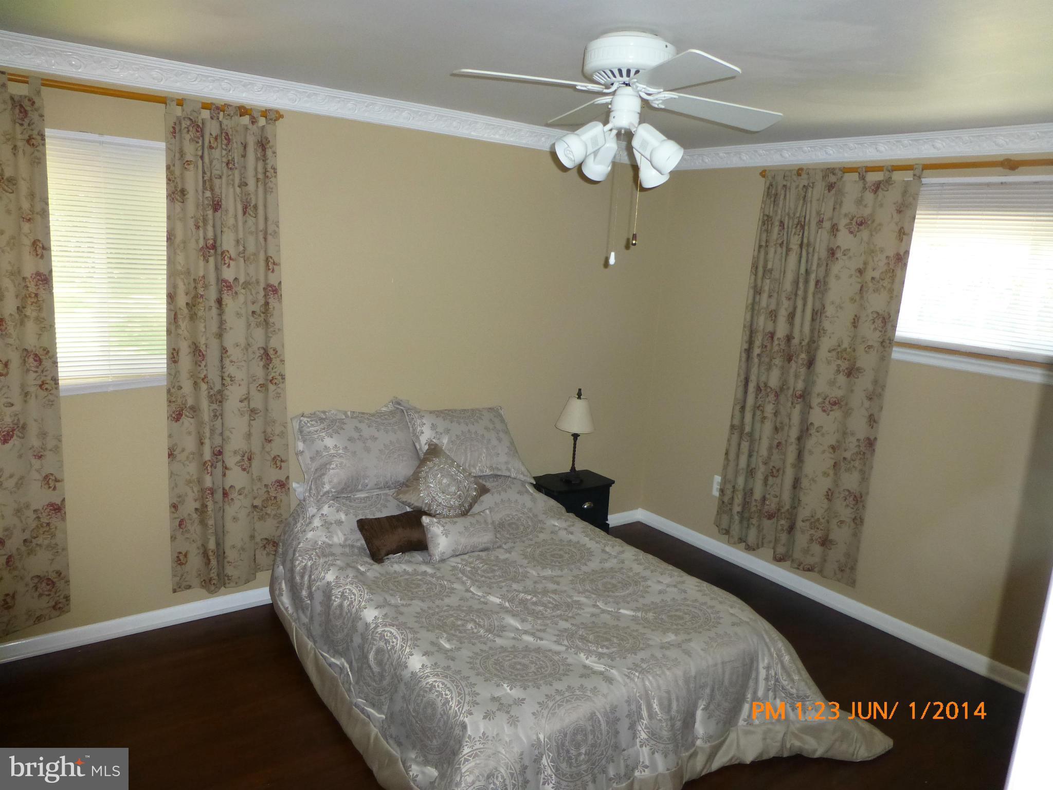 210 Rolling Road Gaithersburg, MD 20877 - Photo 13 of 24 Bedroom (Master)