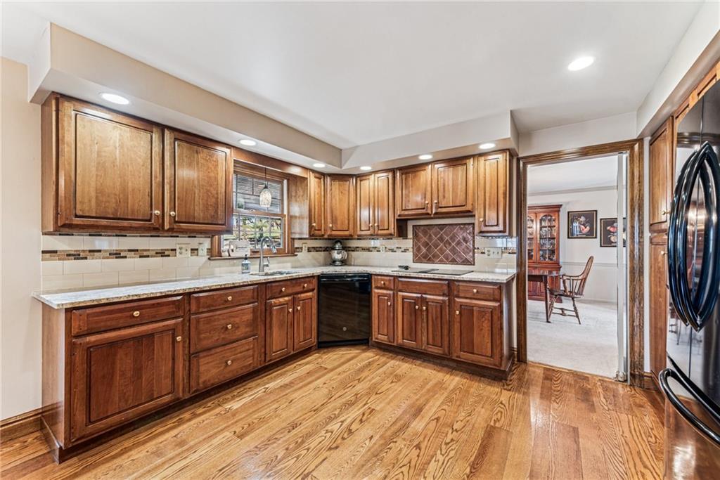 3875 Grove Road Gibsonia, PA 15044 - Photo 18 of 43 Gallery Image 18