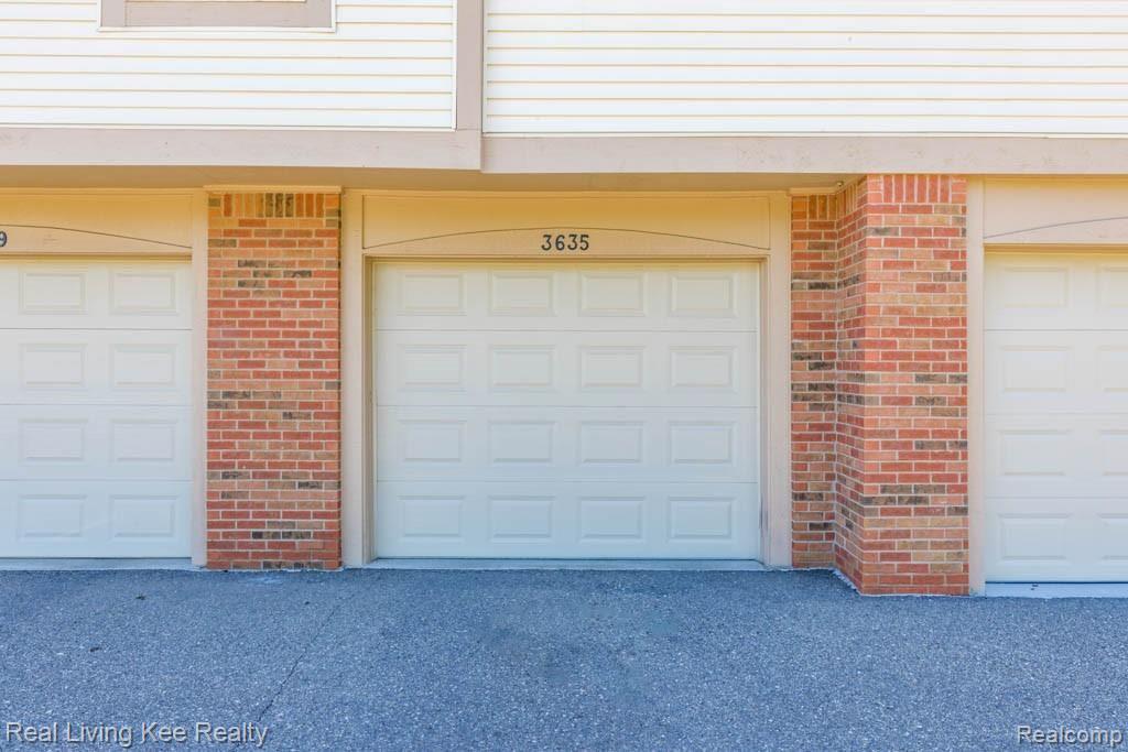 3635 Oakmonte Boulevard Rochester, MI 48306 - Photo 20 of 27