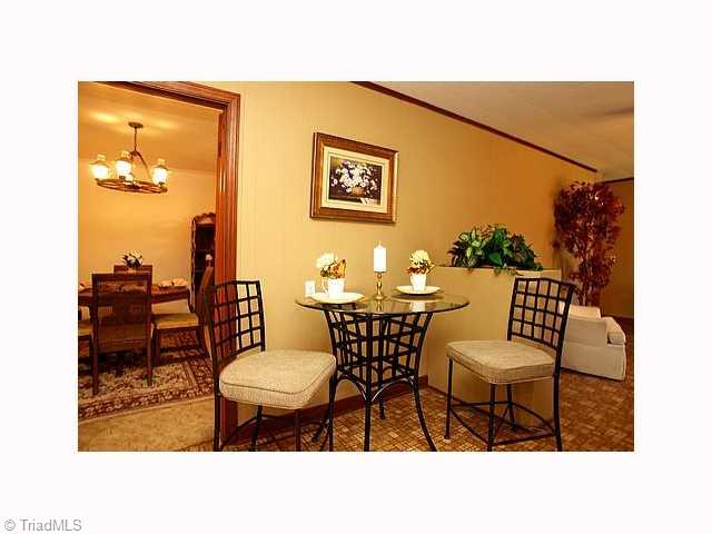 7234 Davis Country Road Randleman, NC 27317 - Photo 11 of 16 Kitchen. Breakfast nook