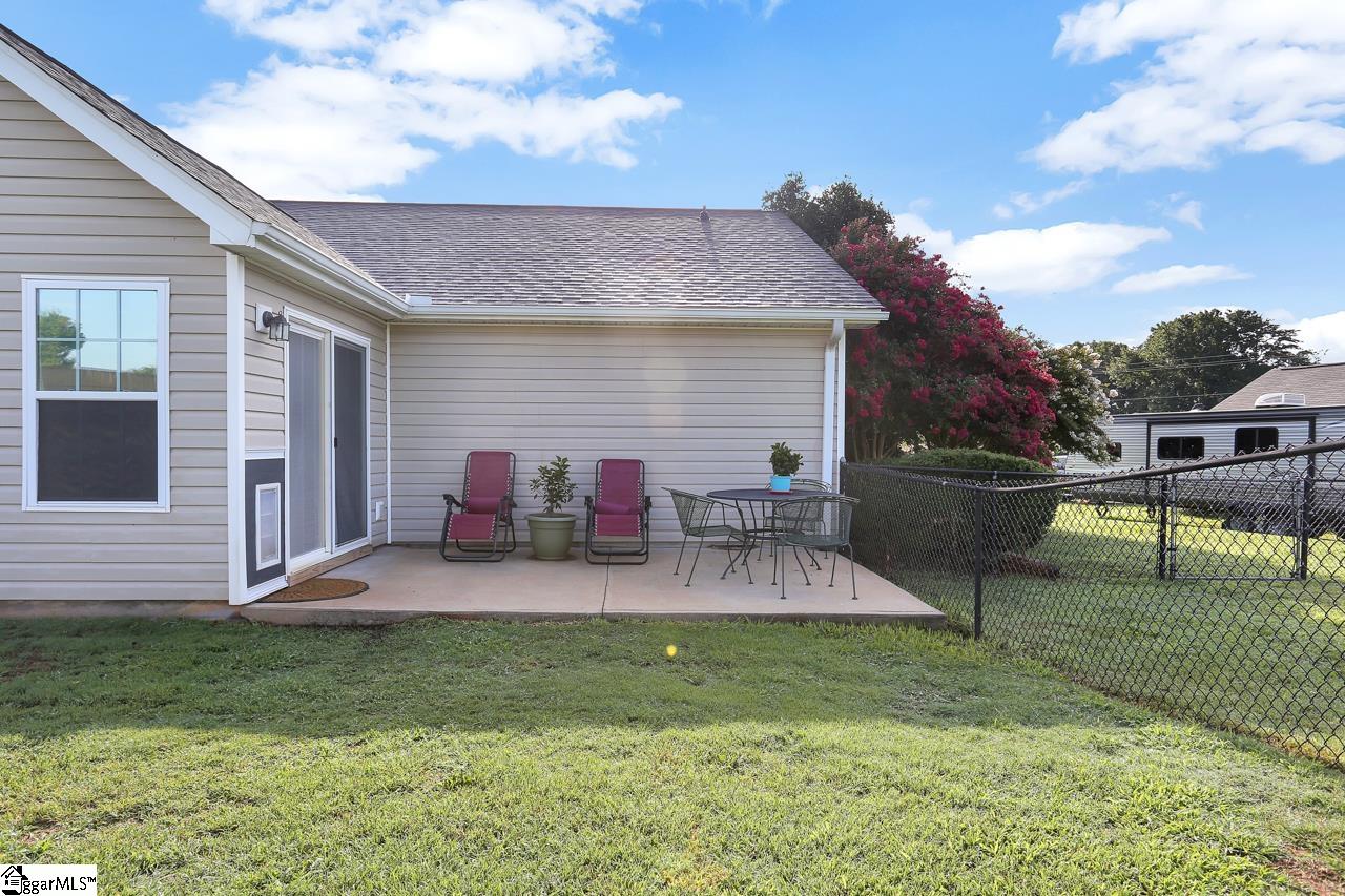 209 Fisher Lake Road Lyman, SC 29365 - Photo 11 of 35 Gallery Image 11