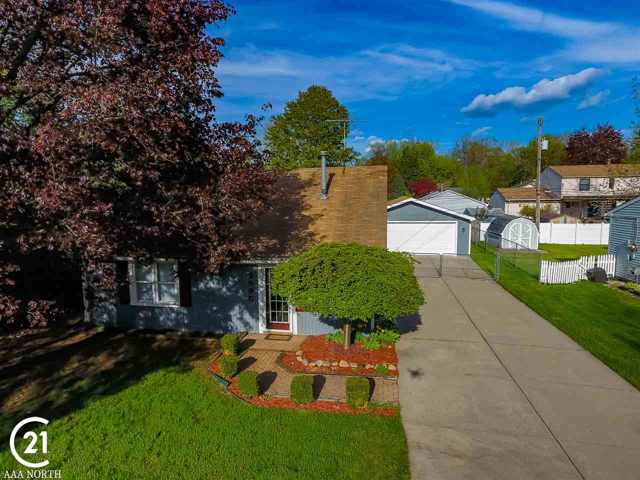 2895 Walsh Drive Rochester Hills, MI 48309 - Photo 8 of 38
