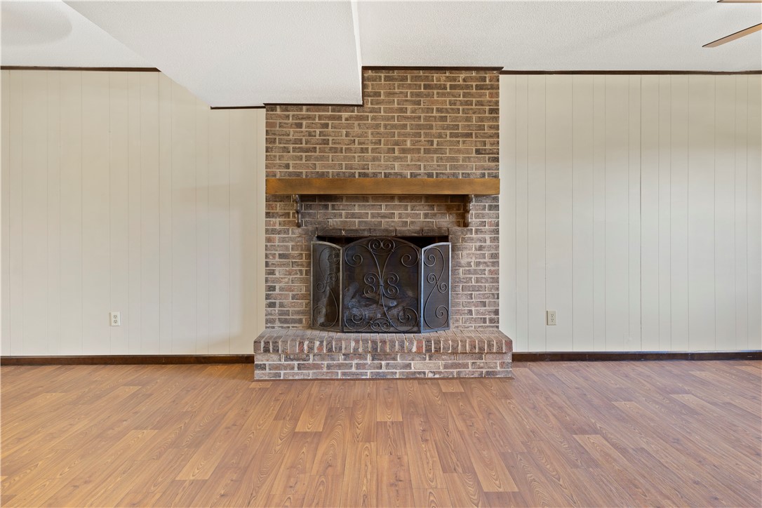 853 Pickett Post Road Walhalla, SC 29691 - Photo 10 of 23 Gas log fireplace in great room