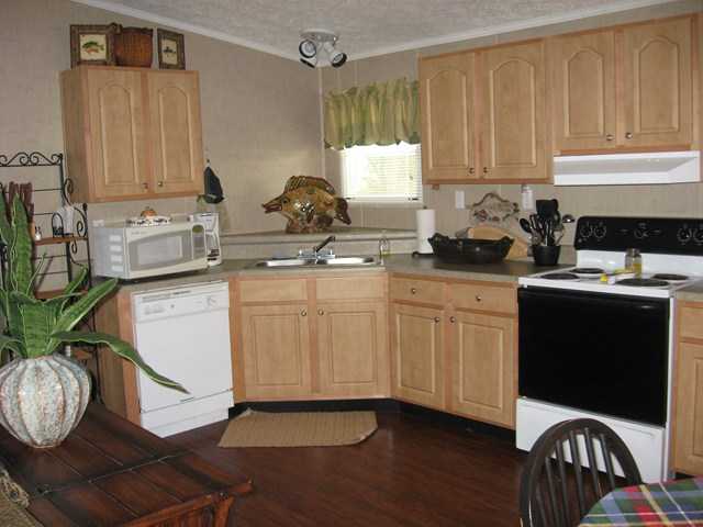 48 Turtle Point Abbeville, SC 29620 - Photo 9 of 15 Gallery Image 9
