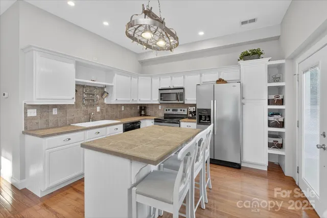 $1,095,000 | 9523 Belmont Lane, Marvin, NC 28173