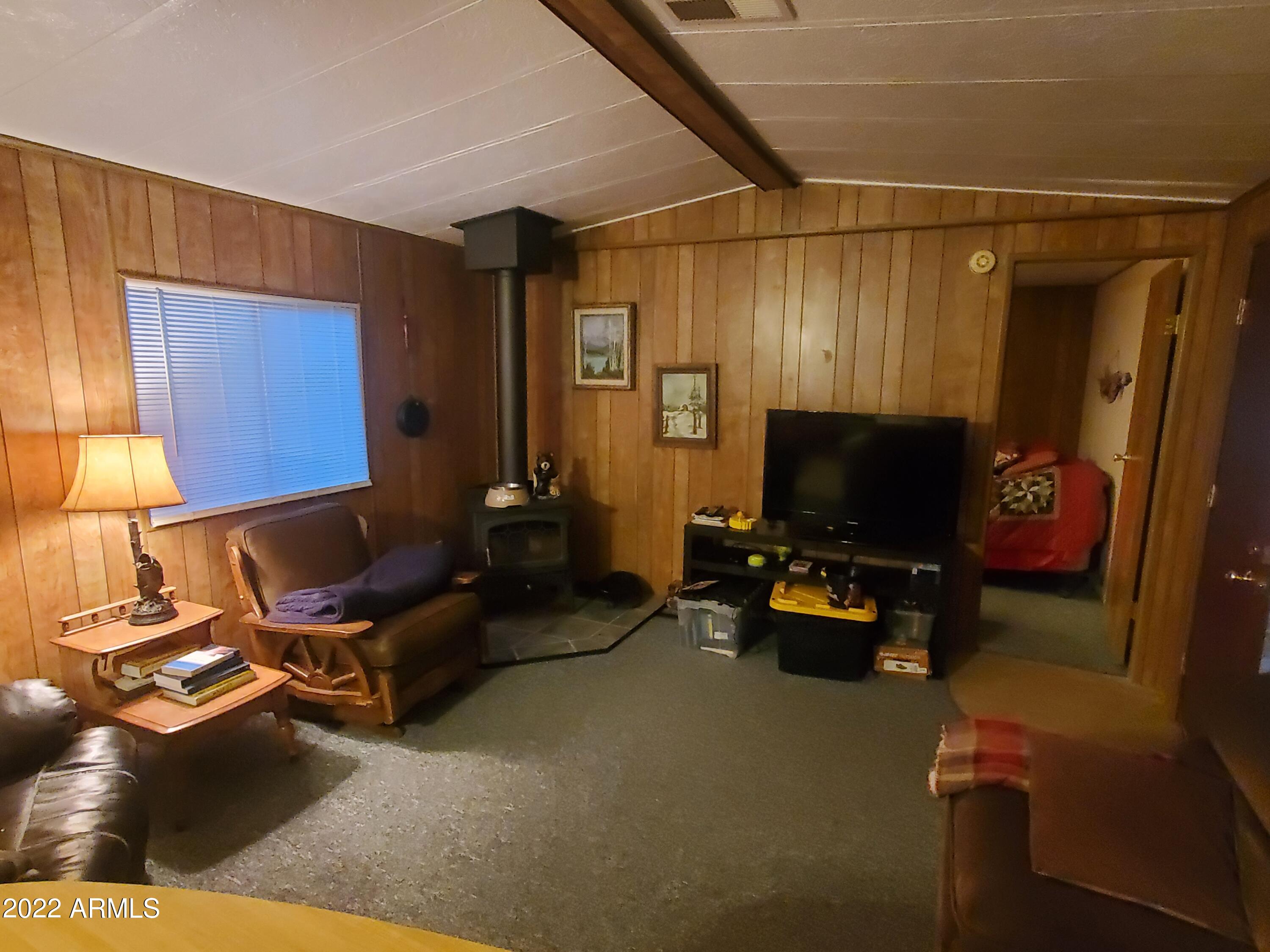 2060 Chevelon Road Overgaard, AZ 85933 - Photo 3 of 28 20220401_182742