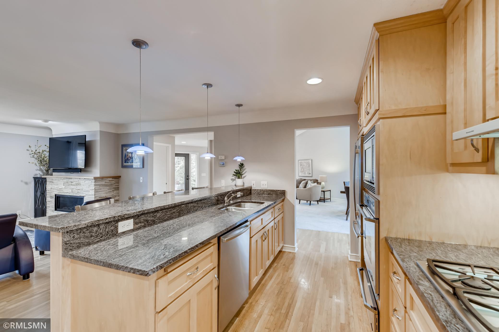 12908 Shady Dale Road Minnetonka, MN 55343 - Photo 13 of 50