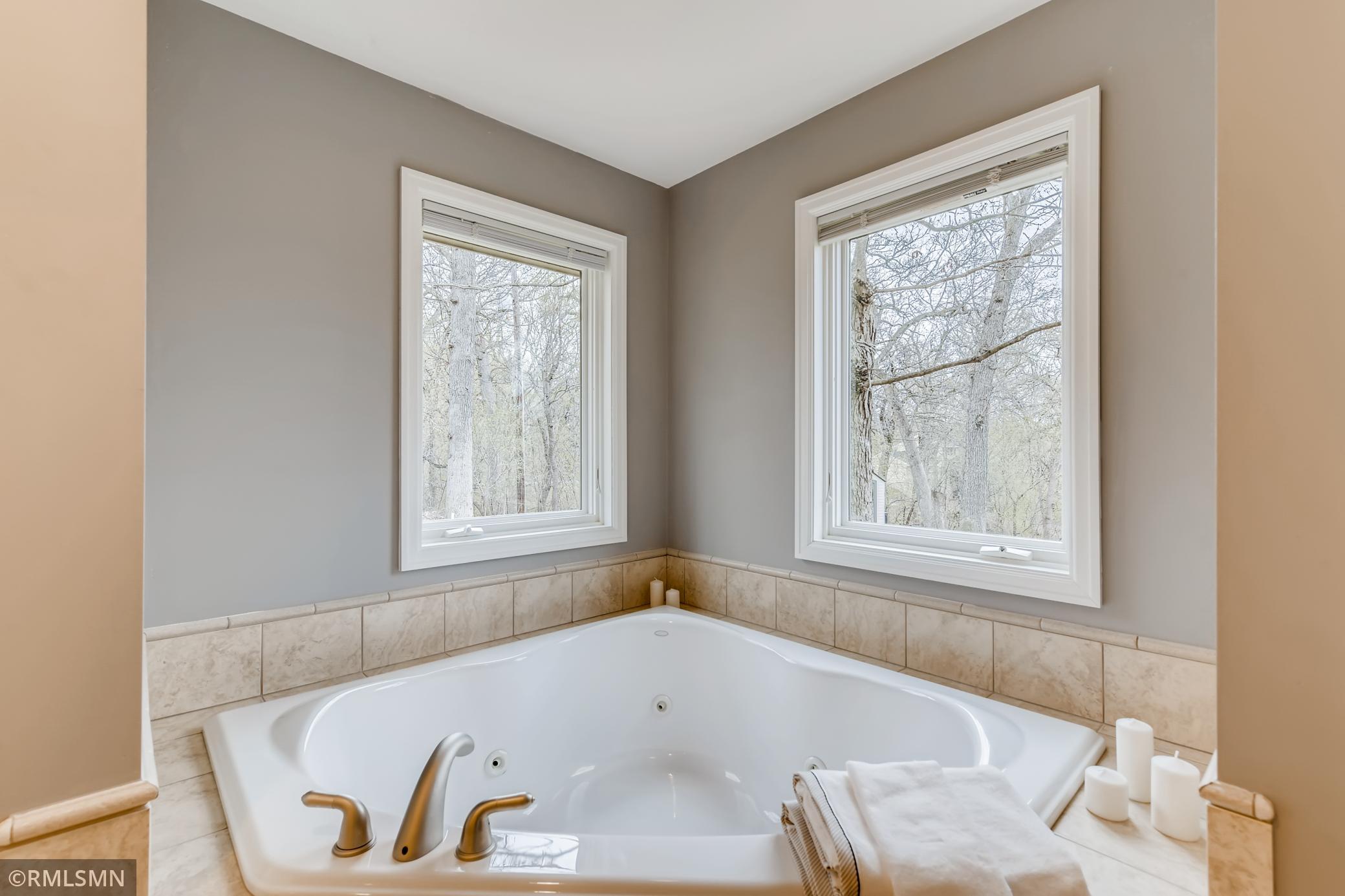12908 Shady Dale Road Minnetonka, MN 55343 - Photo 27 of 50