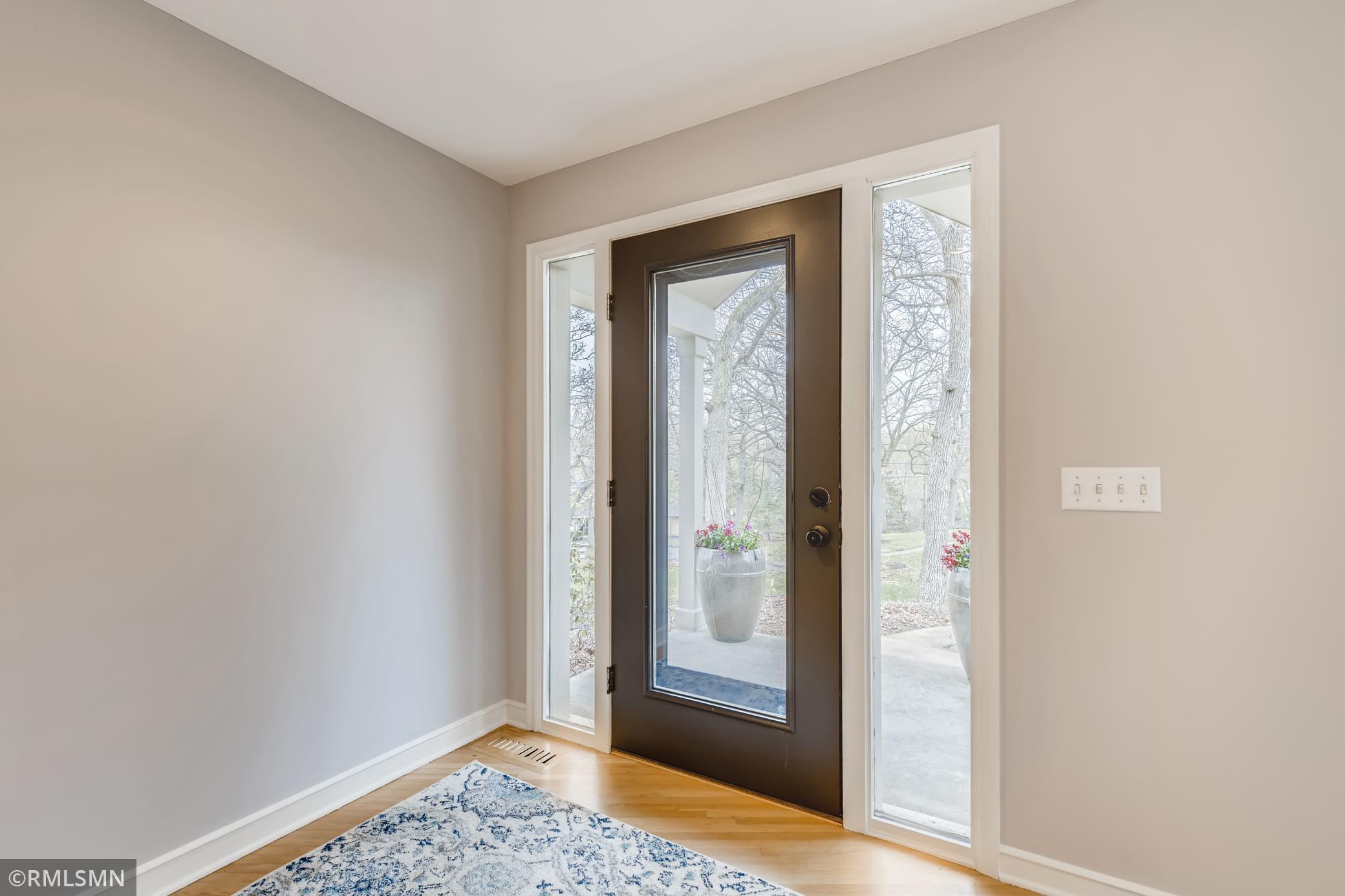12908 Shady Dale Road Minnetonka, MN 55343 - Photo 6 of 50