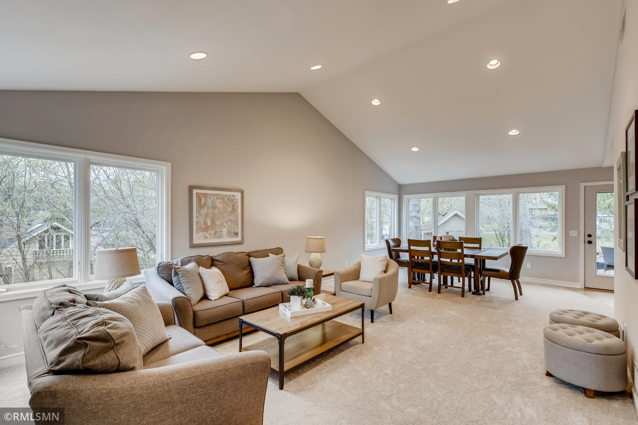 12908 Shady Dale Road Minnetonka, MN 55343 - Photo 7 of 50