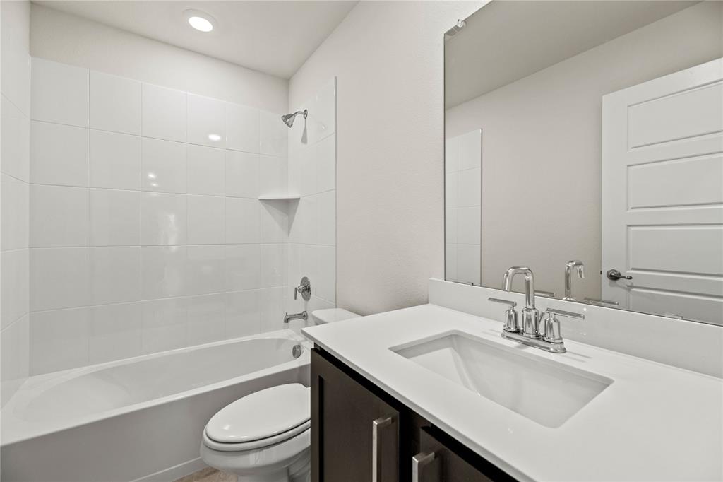 411 Revolution Road Fate, TX 75087 - Photo 18 of 34