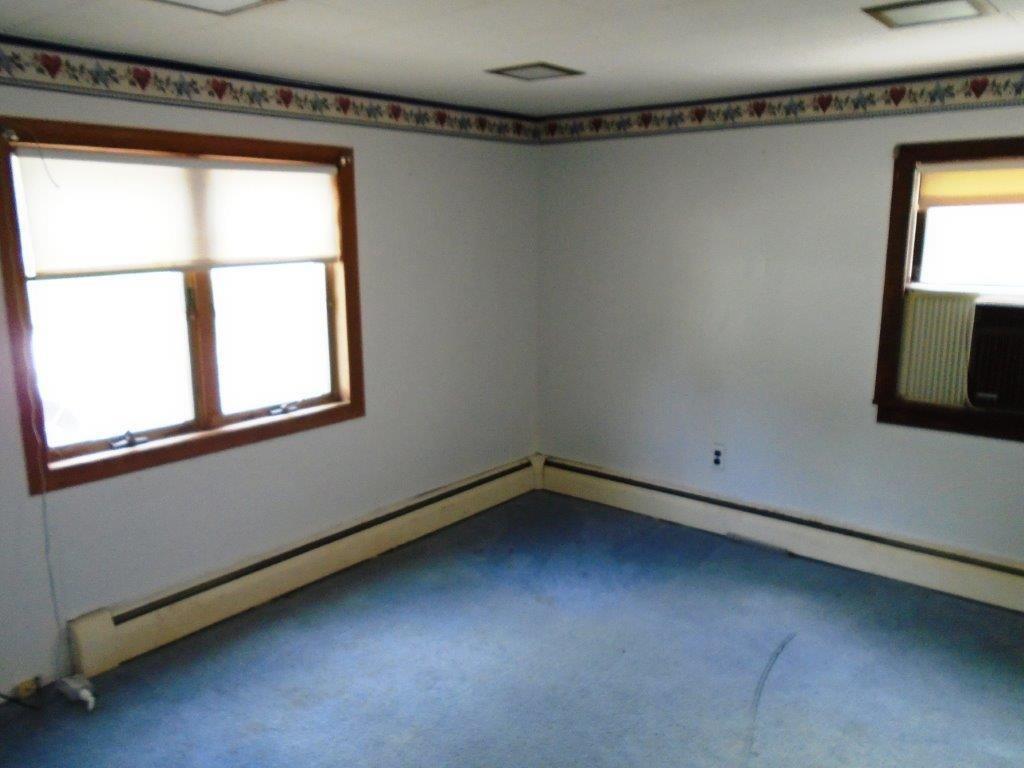 631 Pleasant View Ridge Road South China, ME 04358 - Photo 15 of 21 Living room