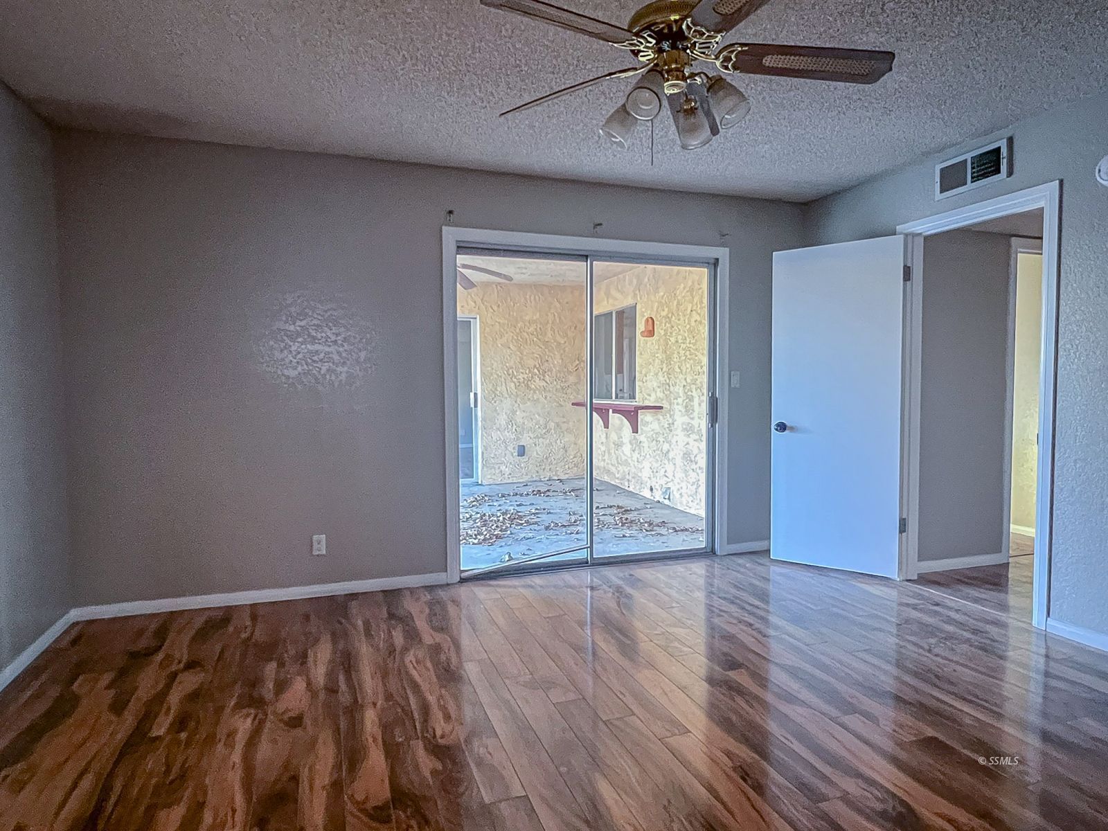 218 South Sunland Street Ridgecrest, CA 93555 - Photo 24 of 39 Gallery Image 24