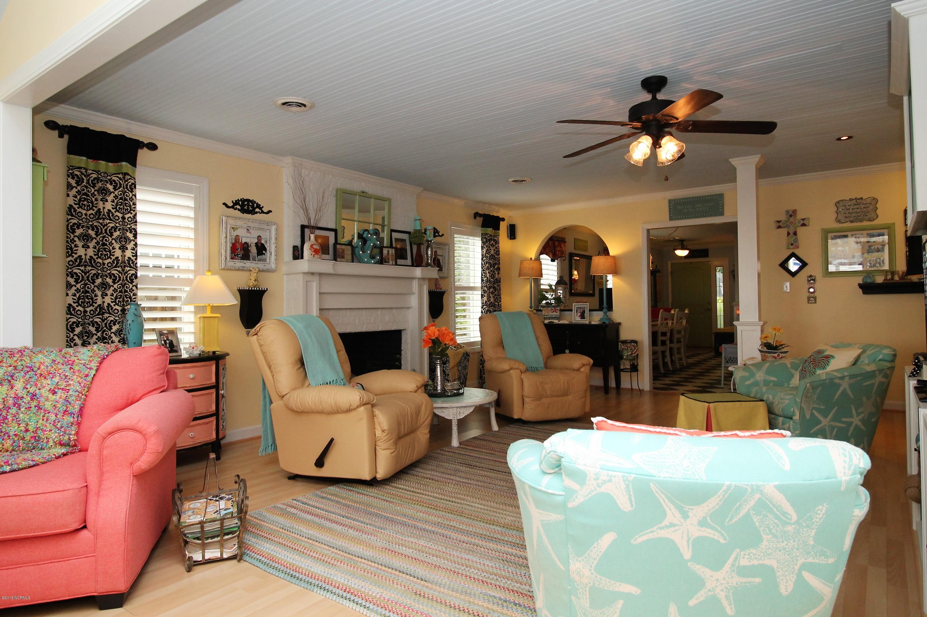 136 Shady Banks Beach Road Washington, NC 27889 - Photo 13 of 25 IMG_3384