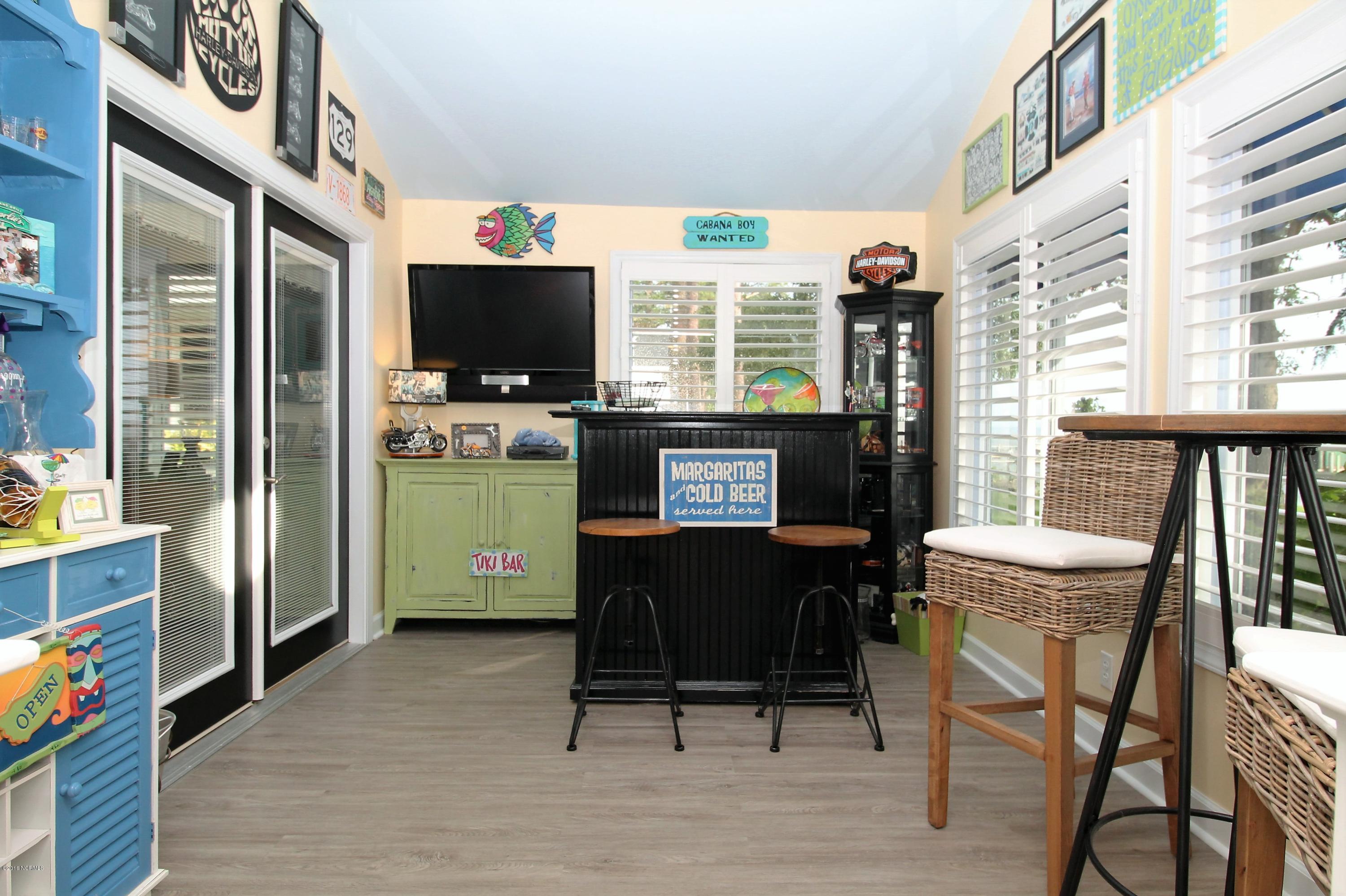 136 Shady Banks Beach Road Washington, NC 27889 - Photo 15 of 25 IMG_3388