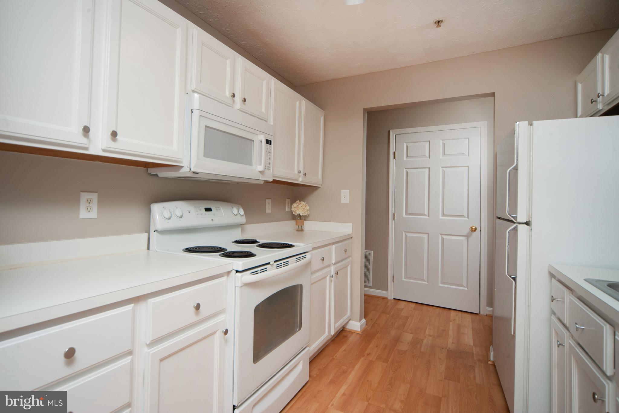 689 Winding Stream Way, Unit 101 Odenton, MD 21113 - Photo 4 of 24