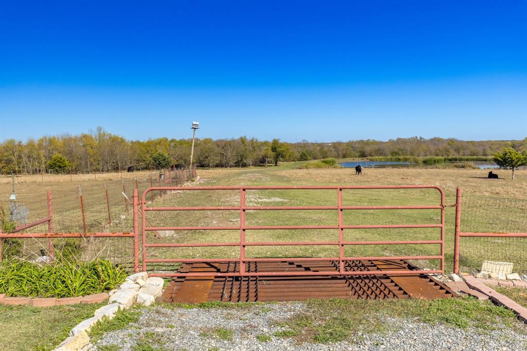 3794 County Road 1089 Celeste, TX 75423 - Photo 38 of 40 a view of outdoor space and city view