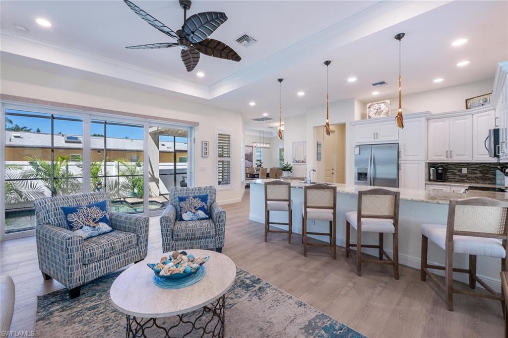 730 95th Avenue North Naples, FL 34108 - Photo 13 of 33