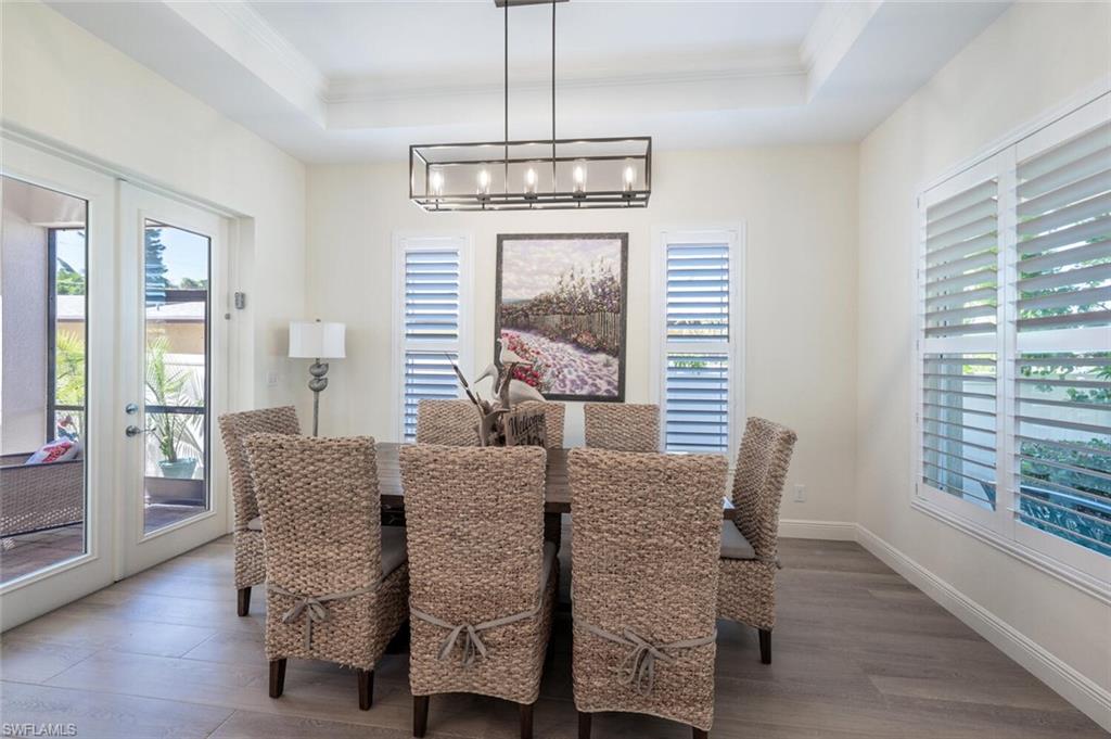 730 95th Avenue North Naples, FL 34108 - Photo 4 of 33