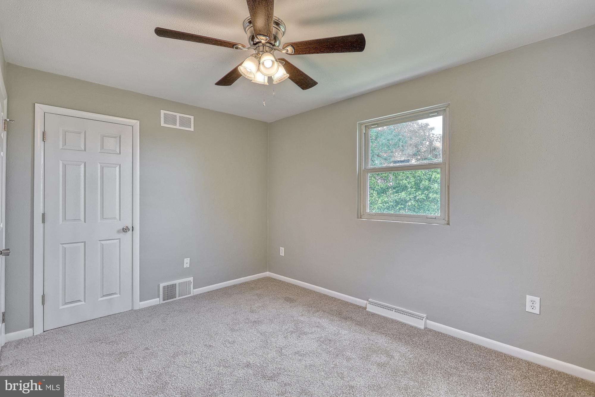 64 York Road York, PA 17407 - Photo 25 of 65