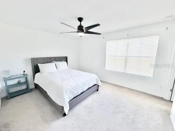 $2,295 | 633 Belgrove Street, DeBary, FL 32713