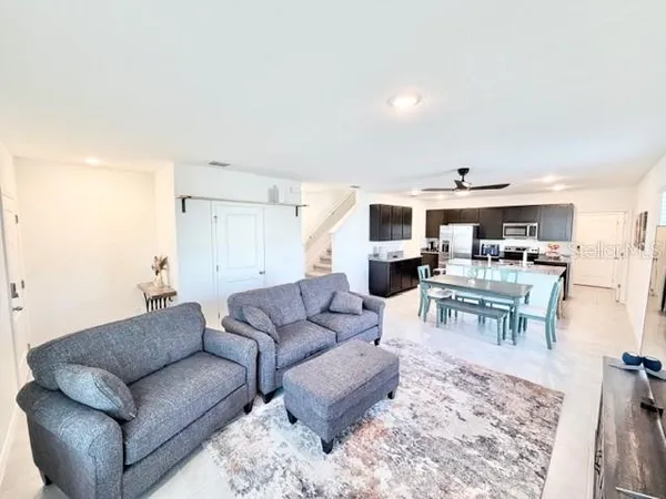 $2,295 | 633 Belgrove Street, DeBary, FL 32713