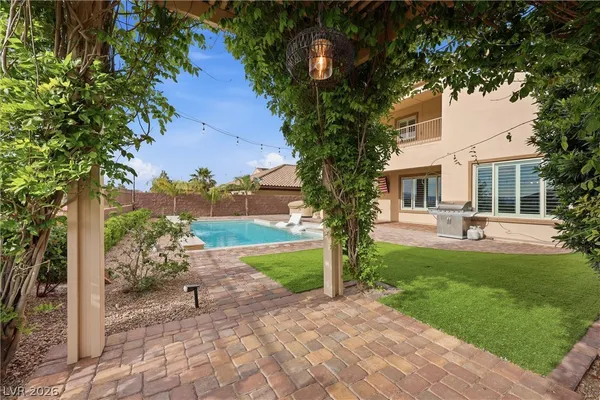 $1,350,000 | 2901 Grande Arch Street, Henderson, NV 89044