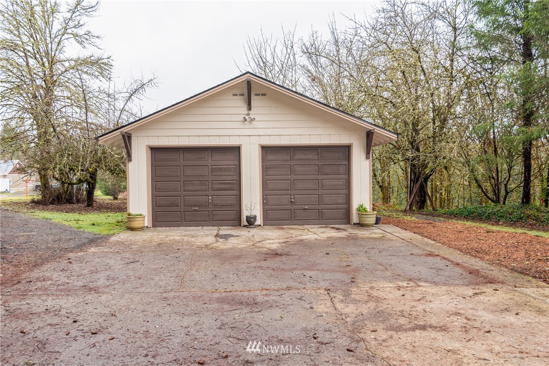 608 Columbia Road Winlock, WA 98596 - Photo 17 of 22