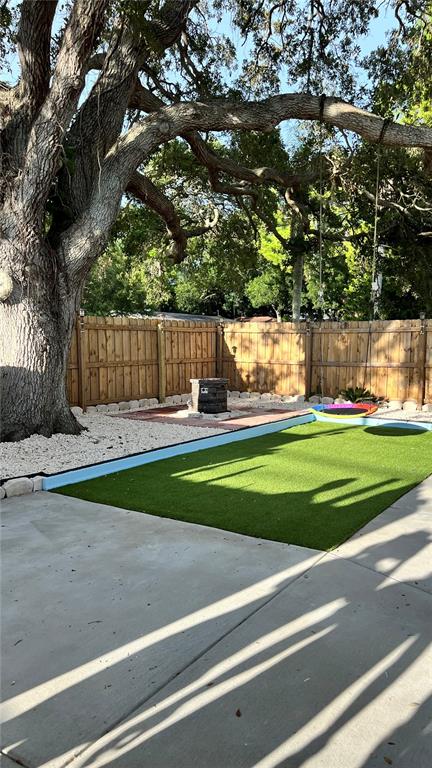 5151 Duhme Road St. Petersburg, FL 33708 - Photo 5 of 38 Gallery Image 5