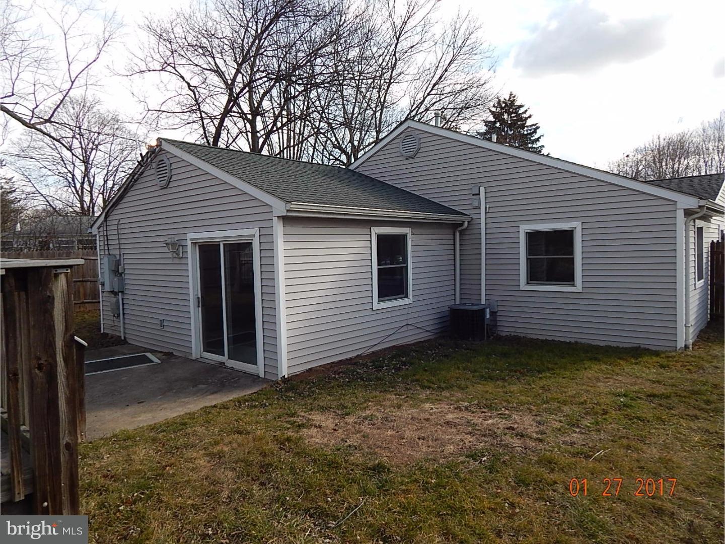 33 Henry Road Norristown, PA 19403 - Photo 4 of 23 Exterior Back