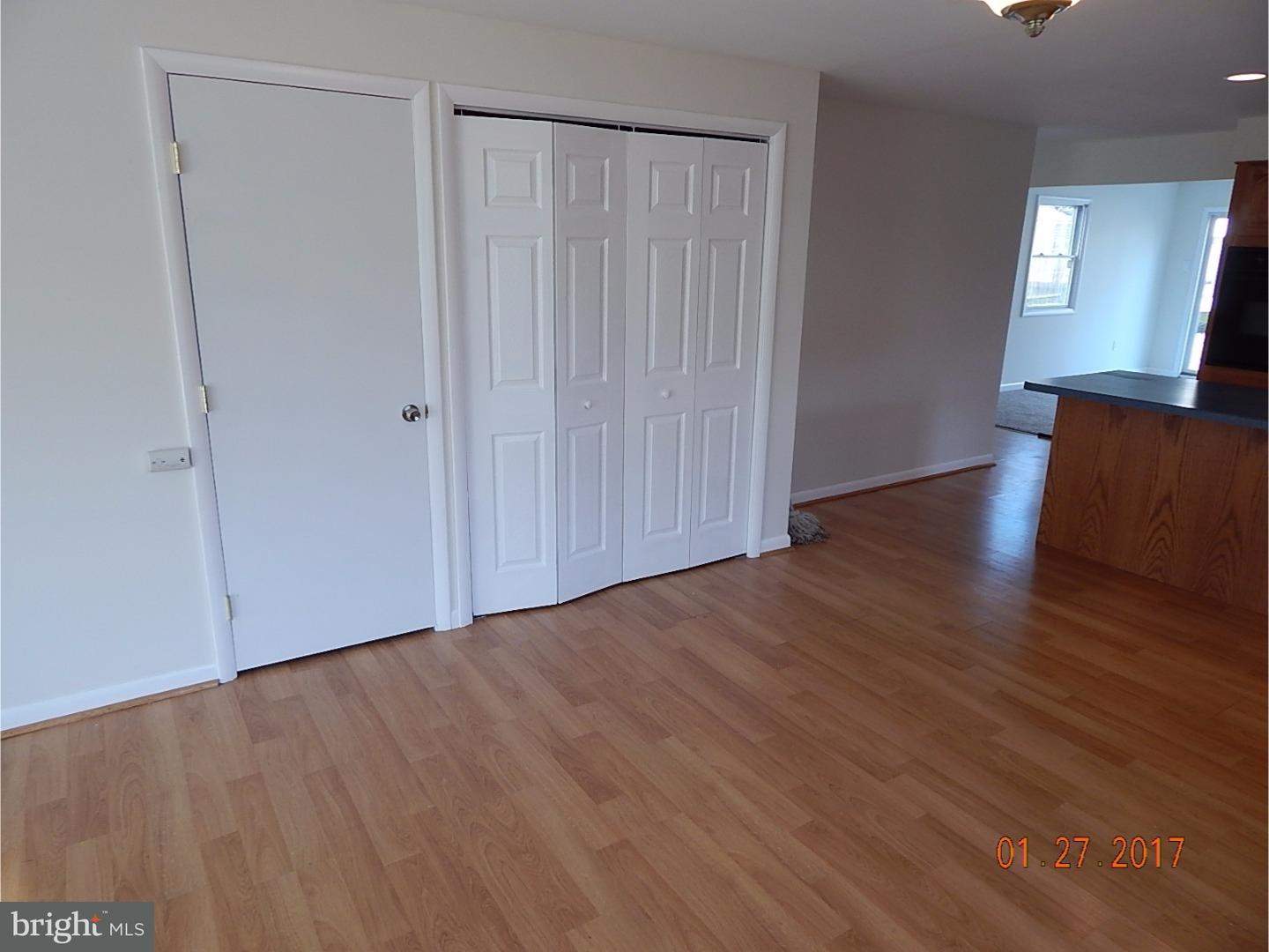 33 Henry Road Norristown, PA 19403 - Photo 9 of 23 Dining Room