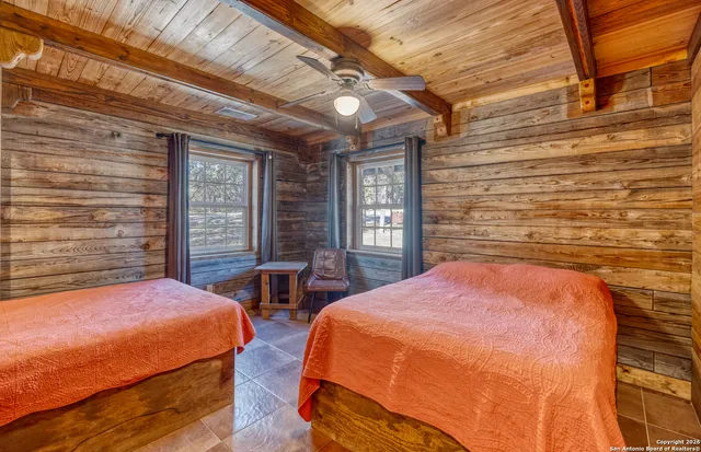 $1,400,000 | 20522 Texas Hill, Concan, TX 78838