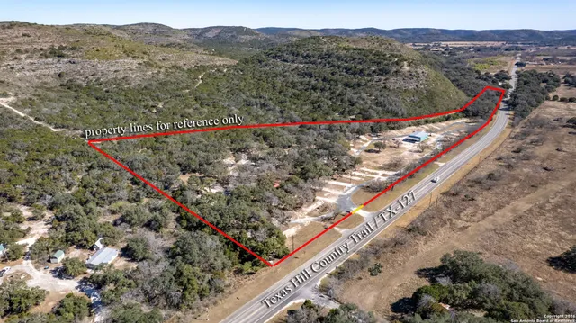 $1,400,000 | 20522 Texas Hill, Concan, TX 78838