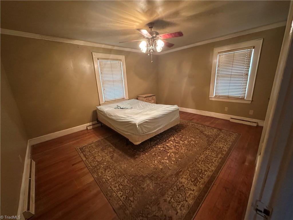 195 Rowe Road Lexington, NC 27295 - Photo 13 of 20 Bedroom 1! These rooms are HUGE!!!!!