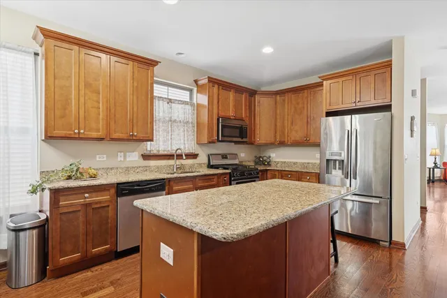 $425,000 | 1301 West 106 Place, Chicago, IL 60643