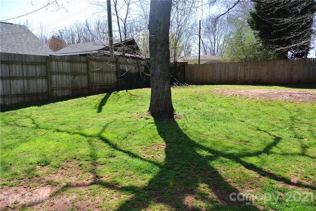 173 Tanner Street Rutherfordton, NC 28139 - Photo 24 of 25 a view of swimming pool with a backyard