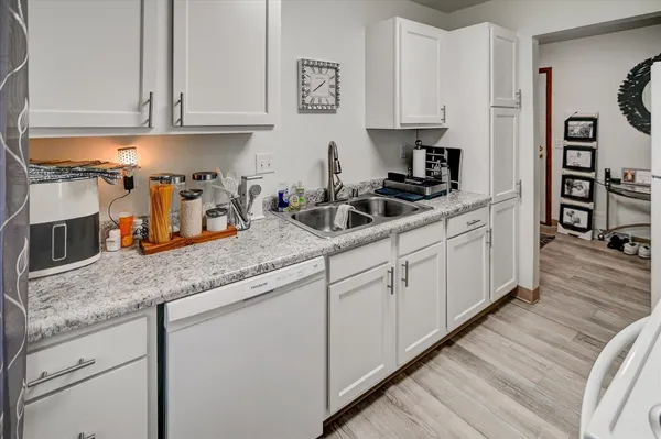 $650,000 | 6934-6938 Chester Drive, Madison, WI 53719