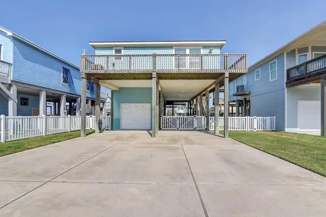 $3,500 | 22122 Cantina Drive, Galveston, TX 77554