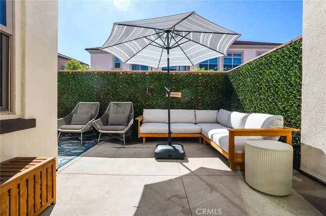 $1,599,950 | 152 Newburry, Irvine, CA 92618